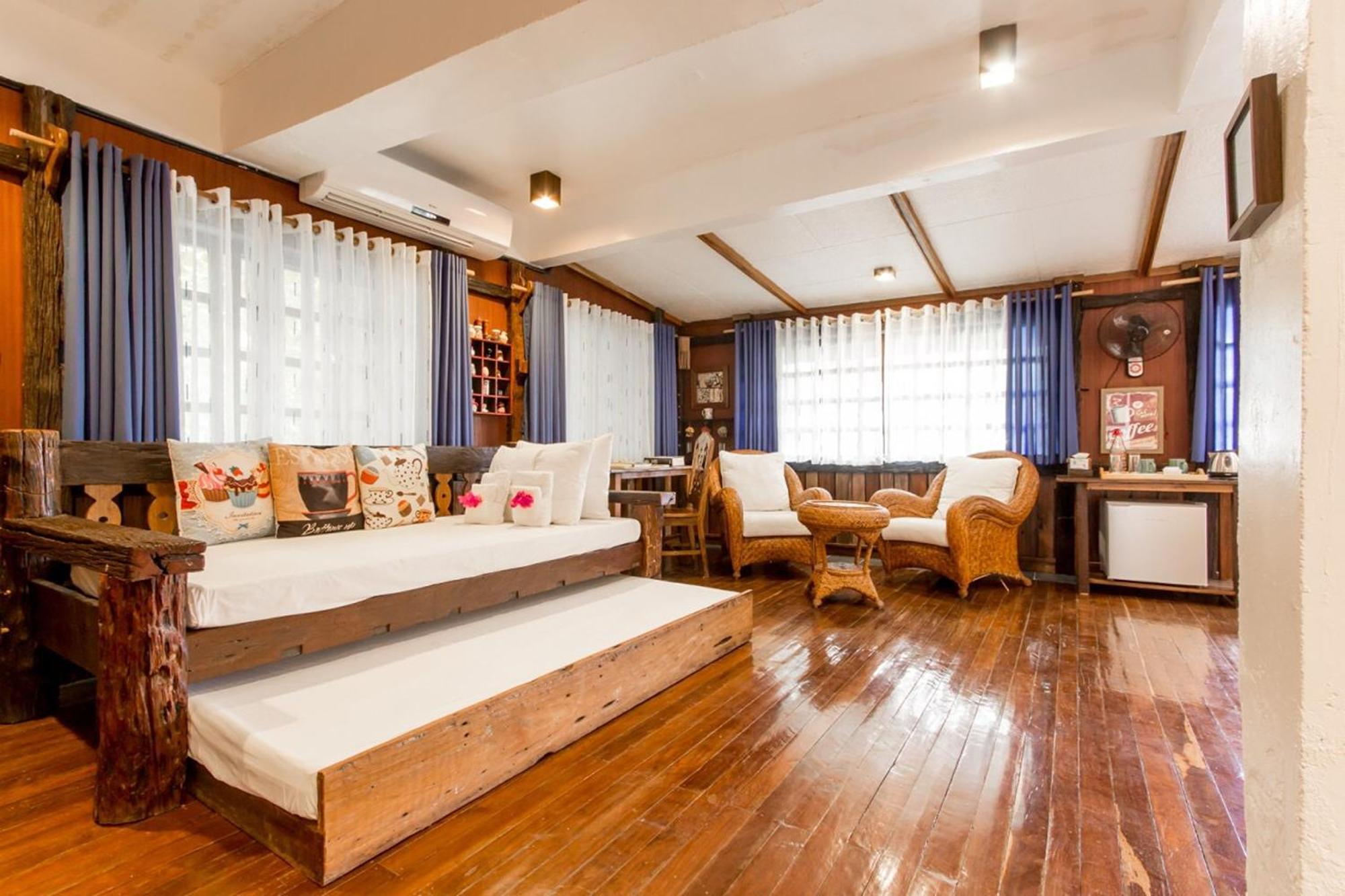 Oldwoods By The Sea Nature Resort Bani Pangasinan Exterior photo