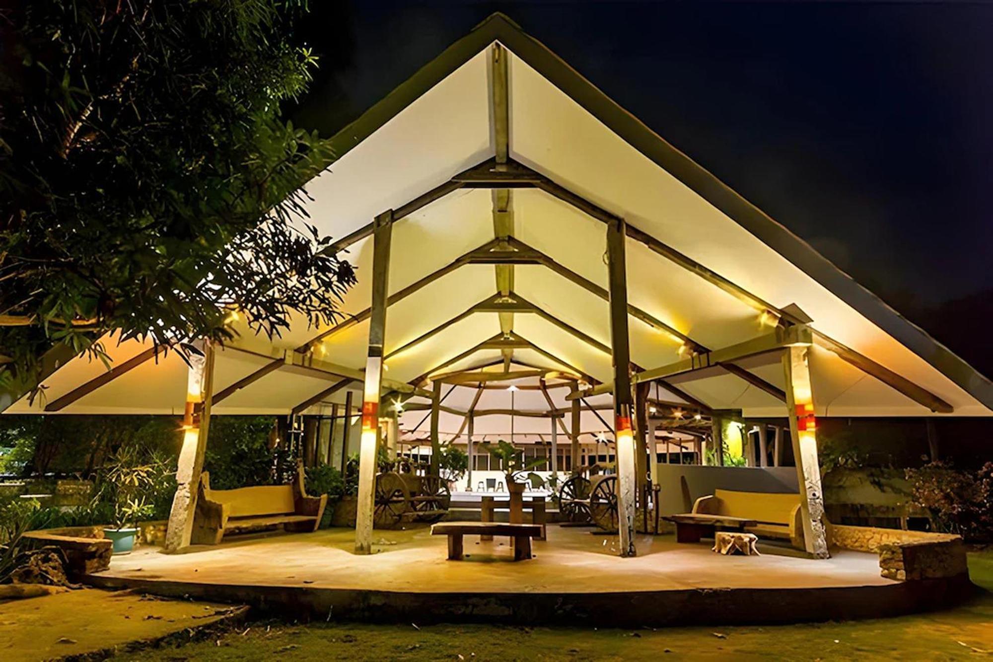 Oldwoods By The Sea Nature Resort Bani Pangasinan Exterior photo